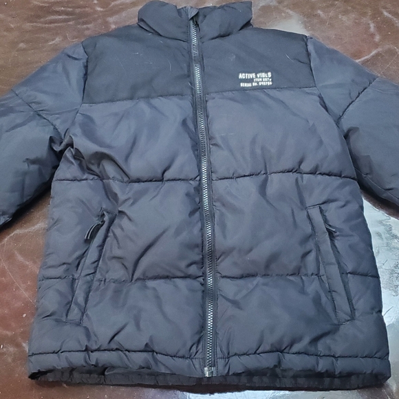 H&M Children's Black Puffer Jacket - Picture 3 of 7